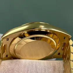 40MM WHITE ROMAN