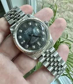 CUSTOM TAHITIAN