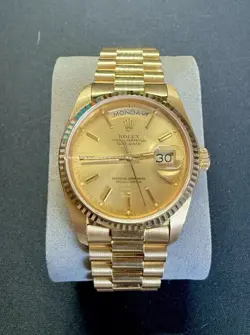 10838