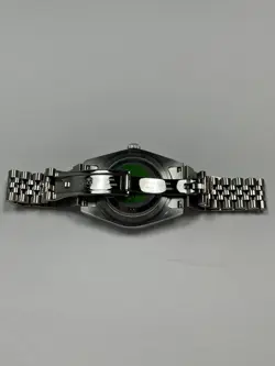 BEZEL OYSTER PERPETUAL