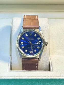 BAND VINTAGE WATCH