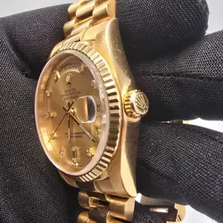 GOLD DAY-DATE