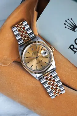 CHAMPAGNE DIAL 90S