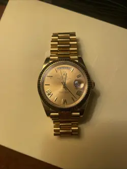 ROLEX DAY DATE - CHAMPAGNE DIAL