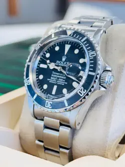 Rolex Submariner Date 1680 Tiffany & Co Dial RARE Vintage Watch Box
