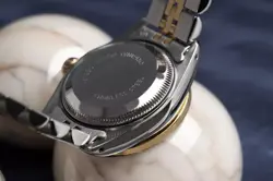 ROMAN DIAL SAPPHIRE