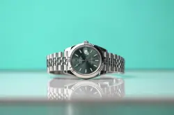 ROLEX DATEJUST STAINLESS STEEL FLUTED 41MM GREEN JUBILEE BOX & PAPERS 126334