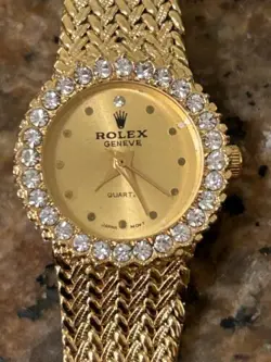 QUARTZ WATCH AS