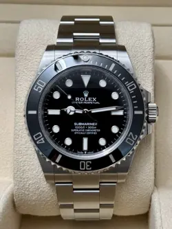 OYSTER W/BLACK