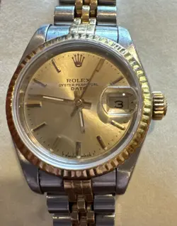 WOMEN'S WATCH 26