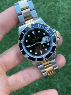 VINTAGE 1997 ROLEX SUBMARINER TWO TONE 16613LN 