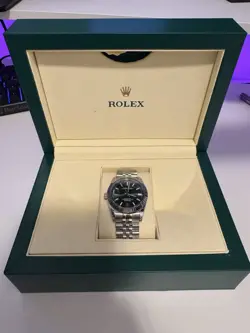 PERPETUAL ROLEX ￼