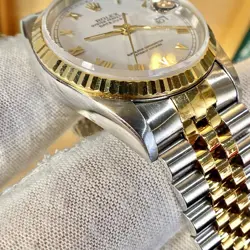 Rolex Datejust 36 mm BOX PAPERS Two Tone Jubilee Whiter Roman Dial Yellow Gold