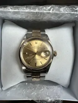 ROLEX DATEJUST 1601 GOLD AND SILVER OYSTER BRACELET WITH GOLD BEZEL