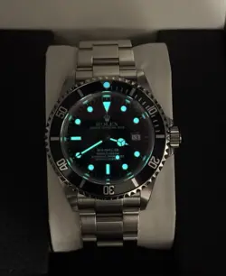 Rolex Sea Dweller 16600 40mm Men's Watch Papers + Service Papers