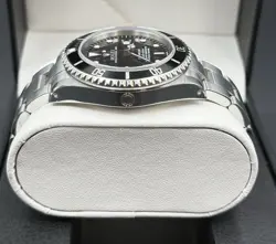 Rolex Sea Dweller 16600 40mm Men's Watch Papers + Service Papers