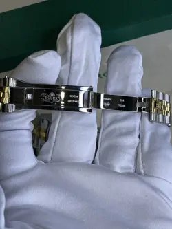 WATCH DATE JUST