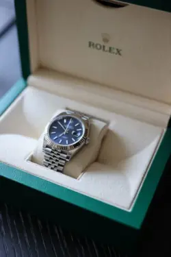 PAPERS BLUE DIAL