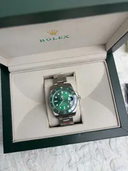 SUBMARINER “HULK” GREEN