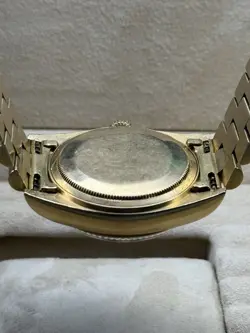 VINTAGE DAY-DATE