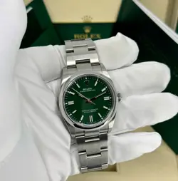 Unworn Rolex Oyster Perpetual 36mm, Green, 126000, dated 2024