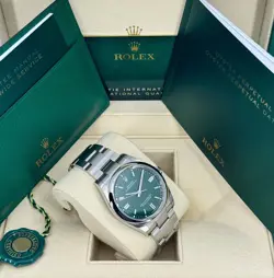 Unworn Rolex Oyster Perpetual 36mm, Green, 126000, dated 2024