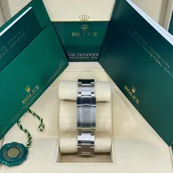 Unworn Rolex Oyster Perpetual 36mm, Green, 126000, dated 2024