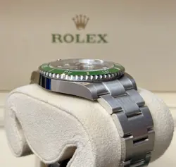 126610LV OYSTER