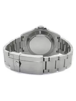 EXPLORER 226570 RANDOM