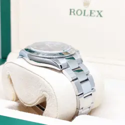 Rolex 40mm Black Indexes Steel Daytona REF: 116520 (V series)