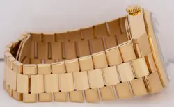 ROLEX OYSTERQUARTZ DAY-DATE PRESIDENT CHAMPAGNE 18K YELLOW GOLD WATCH 19018