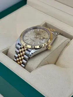 126333 TWO-TONE