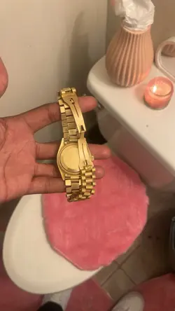 DAY-DATE IN GOLD