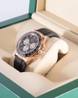 ROSE GOLD ON