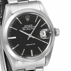 5700 BLACK