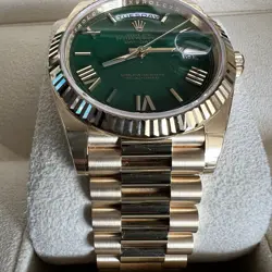 GREEN DIAL PRESIDENT