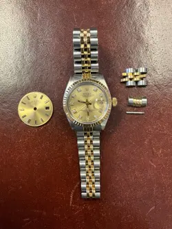 WATCH WITH FACTORY