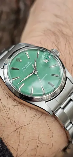 Vintage Rolex Oysterdate 6466 Olive Green Dial Boy Size  Hand-Winding Watch 1966