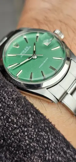 Vintage Rolex Oysterdate 6466 Olive Green Dial Boy Size  Hand-Winding Watch 1966