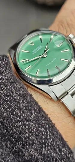 Vintage Rolex Oysterdate 6466 Olive Green Dial Boy Size  Hand-Winding Watch 1966