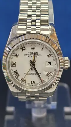 ROLEX LADY-DATEJUST 179174 SILVER JUBILEE BRACELET WITH SILVER BEZEL BOX & CARD