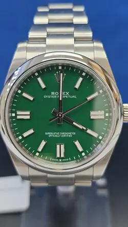 ROLEX OYSTER PERPETUAL 124300 SILVER OYSTER BRACELET WITH SILVER BEZEL BOX CARD