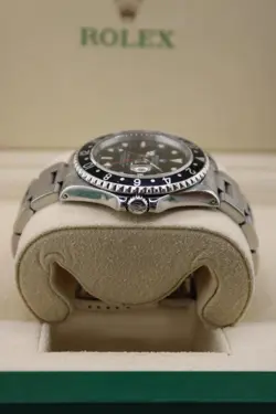 Rolex GMT-Master 16700 Silver Oyster Bracelet with Black Bezel