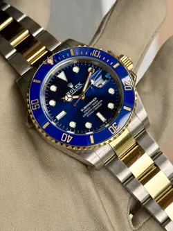 BLUE CERAMIC 2024