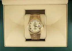 19018 CREAM WHITE
