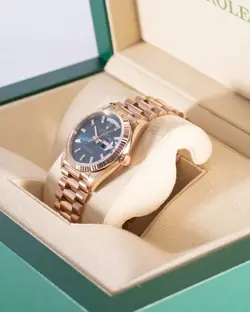 BLUE BAGUETTE DIAL