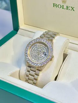 GOLD CUSTOM DIAMONDS