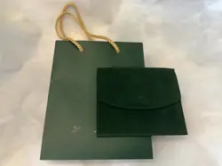 TRAVEL HOLDER WITH