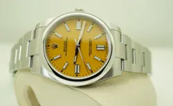 PERPETUAL YELLOW