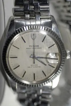 WATCH 75204 NICE